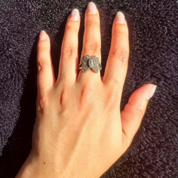 Sterling silver butterfly ring - Picture 3 of 6